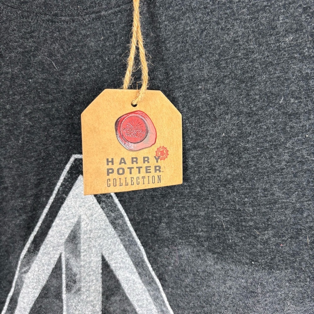 Harry Potter T-Shirt Deathly Hallows Smoky Charcoal Men’s XXL NWT Short Sleeve - Picture 3 of 6